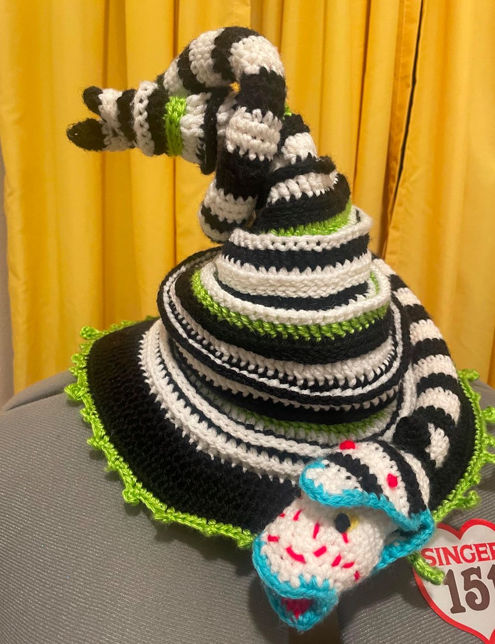Demon Worm Hat 